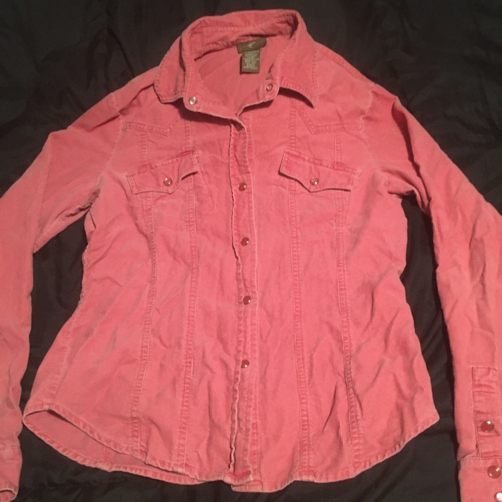 Super cute corduroy shirt